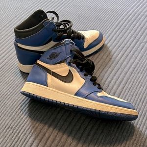 Nike AJ1 : Air Jordan High Top
